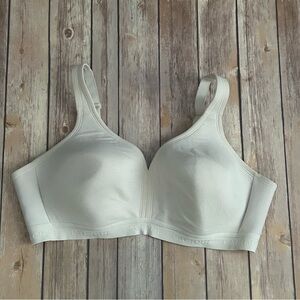 Cacique Bra | Size 42C